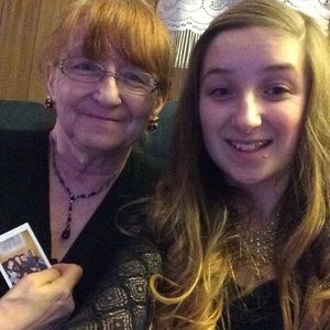 Meet your Posher, Christine